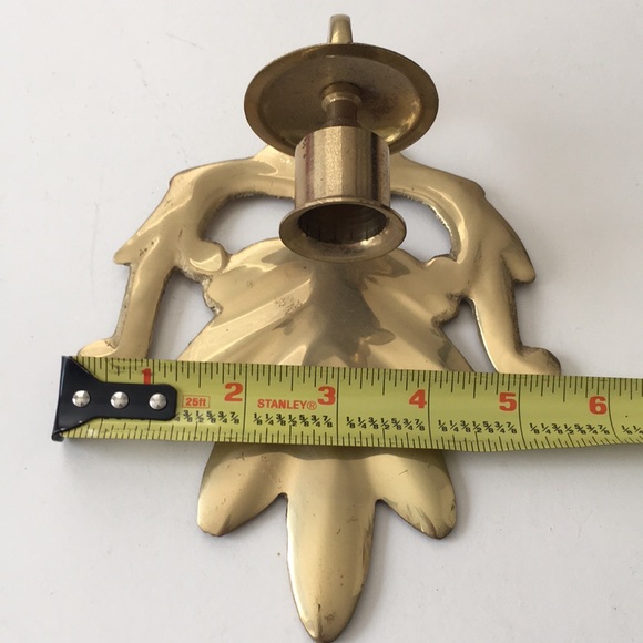 Two Matching Vintage Gold Tone Candle Wall Sconces - Picture 14 of 14